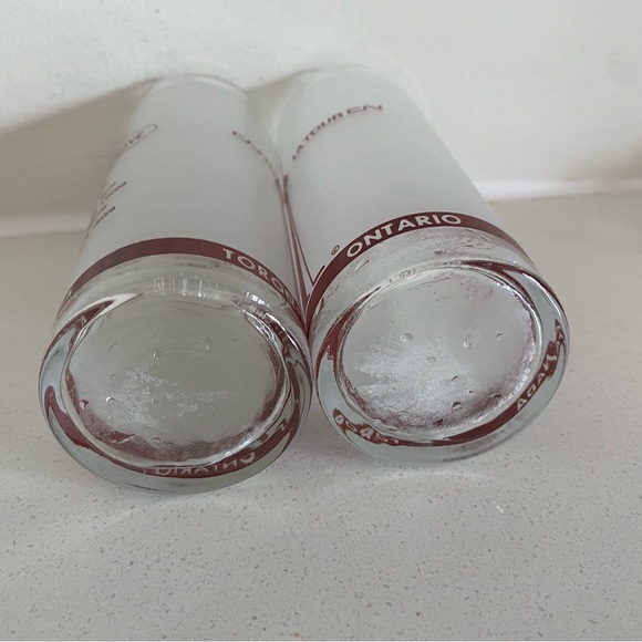 CN Tower Souvenir Highball Glass x 2 Frosted "Top Of Toronto" "Heavens Above" - Picture 6 of 6